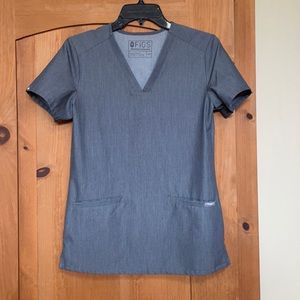 Casma three pocket scrub top Figs! Gray, XXS